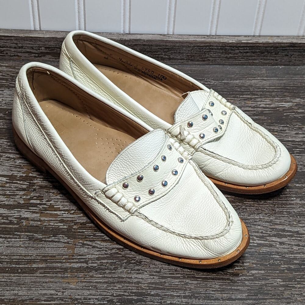 Weejuns Women's Cream White Leather Slip On Comfort Loafer Size 8 M